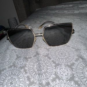 Burberry sunglasses